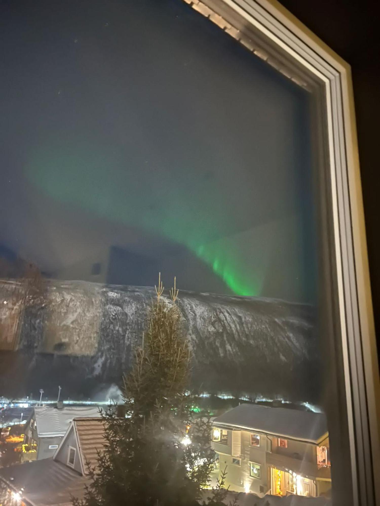 Tromso Arctic Villa With Free Parking Exterior photo